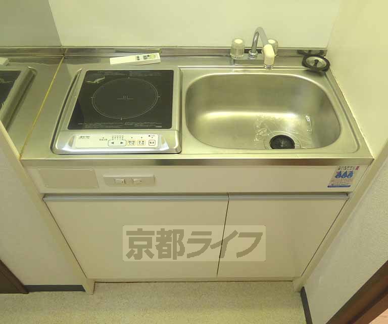 キッチン　キッチンです。