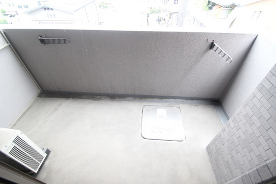 バルコニー　※別部屋の写真です