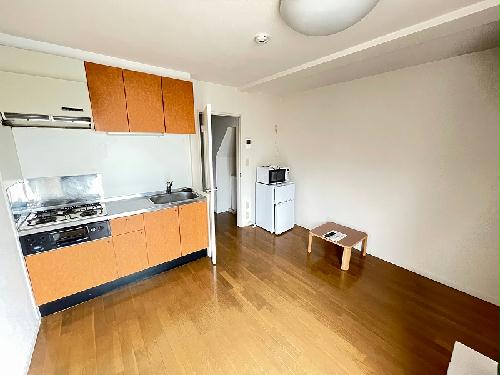 居室・リビング　部屋によって家具家電付き・家具家電無し異なります