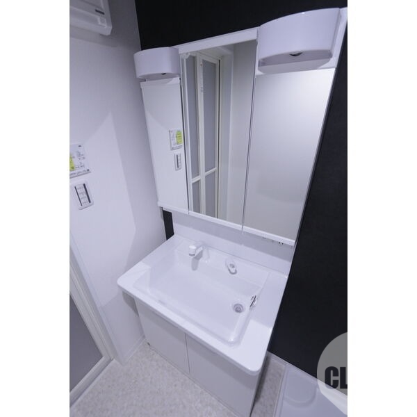 洗面設備　同型タイプ