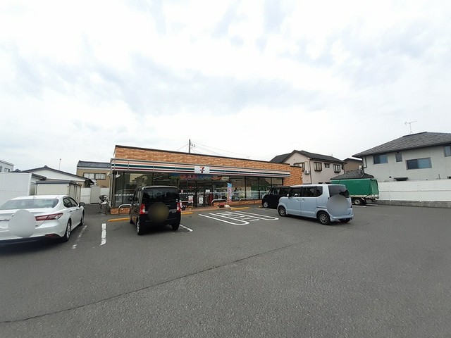 コンビニ　セブンイレブン新潟荻島店（コンビニ）まで650m