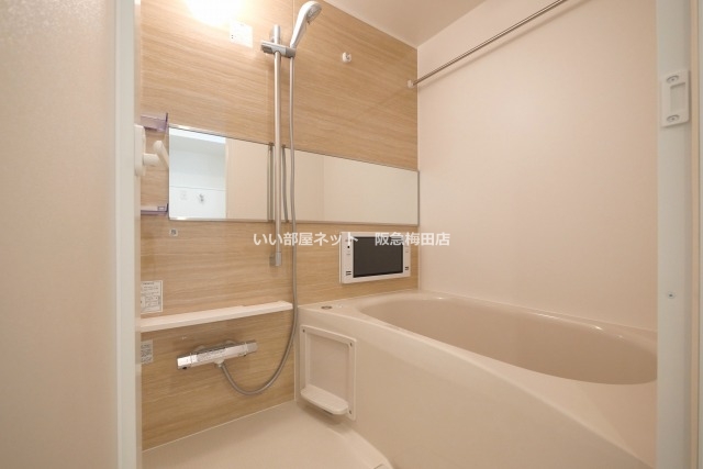 バス・シャワールーム　同シリーズ別部屋仕様写真イメージとなります。