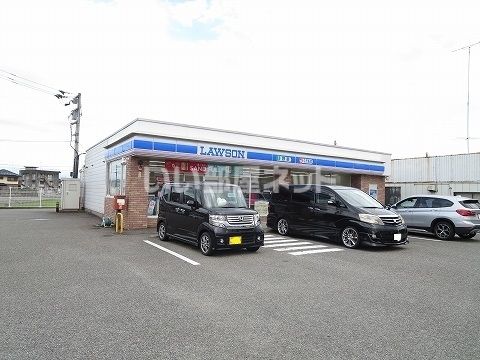 コンビニ　ローソン羽ノ浦中庄店（コンビニ）まで635m