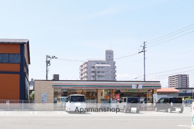 コンビニ　セブン－イレブン徳島かちどき橋５丁目店（コンビニ）まで95m
