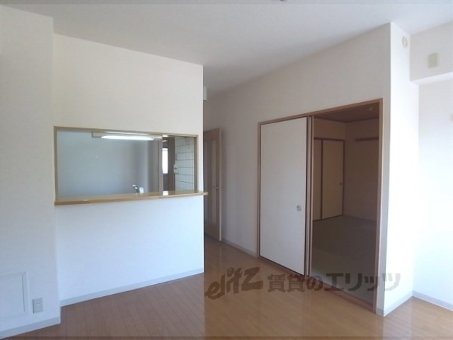 居室・リビング　リビング