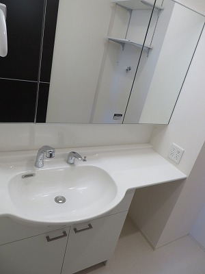 洗面設備　洗面ドレッサー