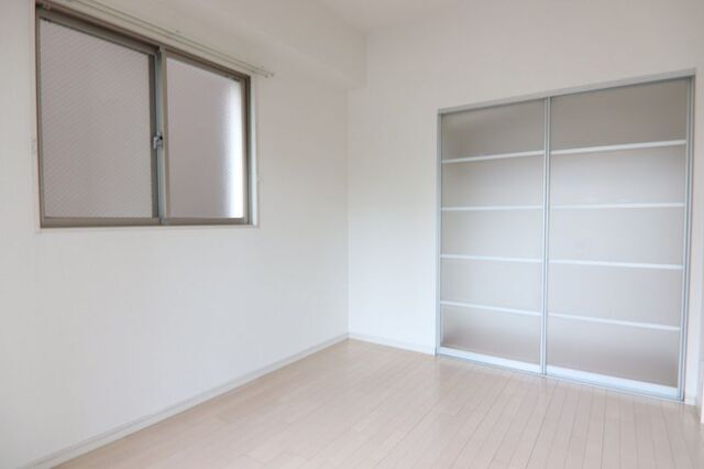 居室・リビング　※別室の参考写真の為、現況優先です。