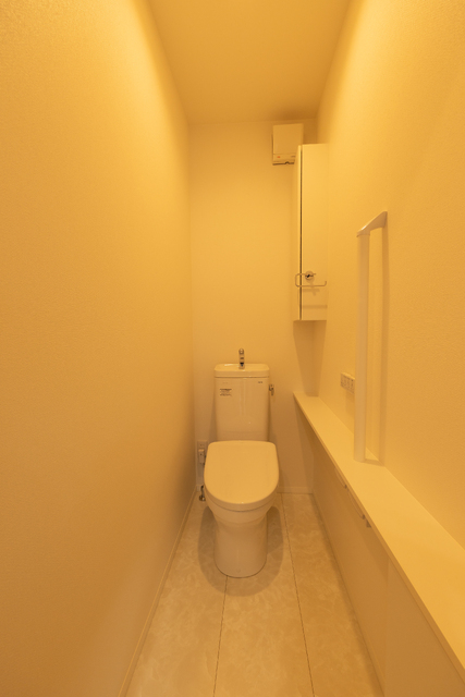 トイレ　◆温水洗浄便座付きのトイレ♪◆