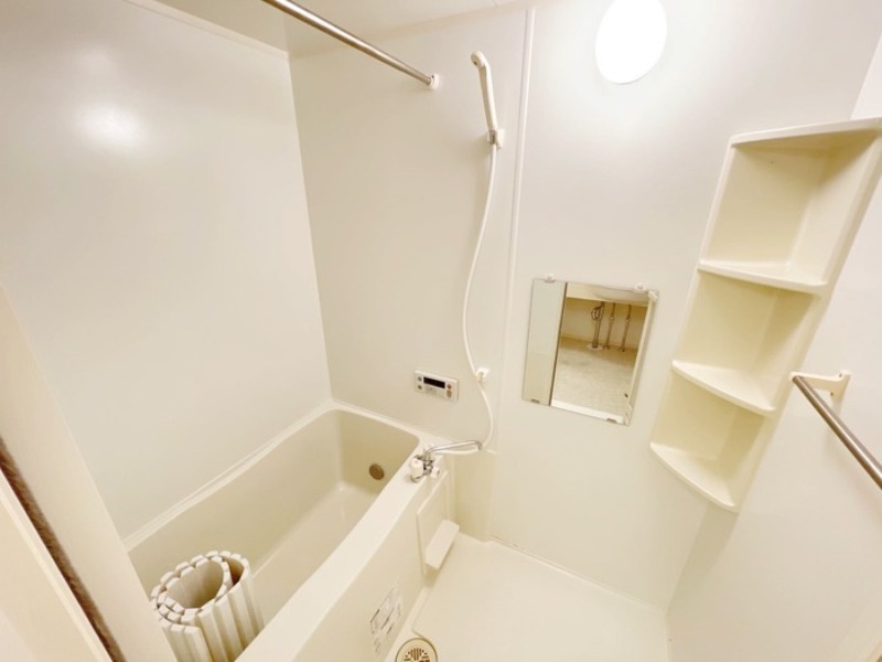 バス・シャワールーム　図面と現状に相違がある場合には現状を優先