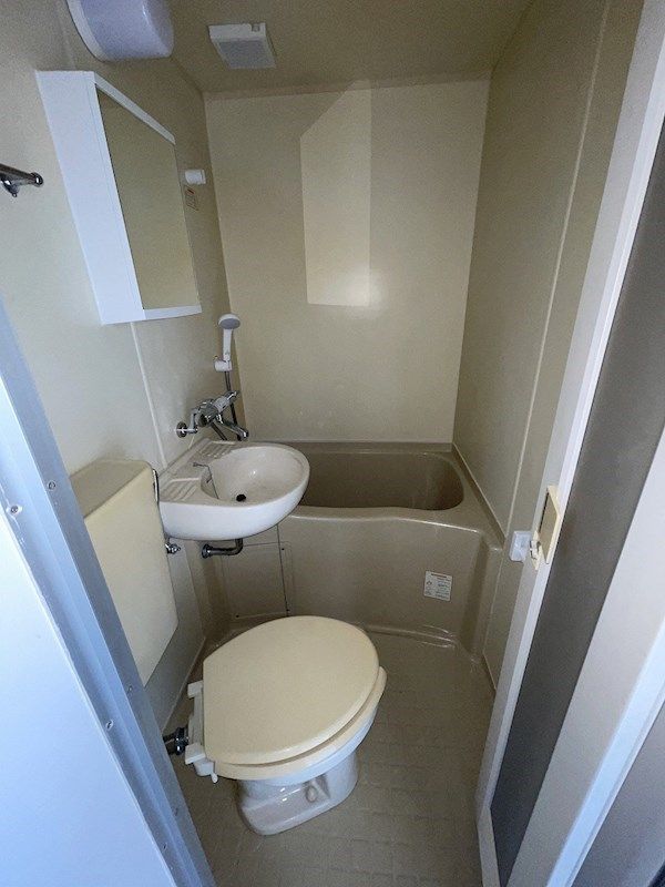 バス・シャワールーム　※同物件　別室参照※