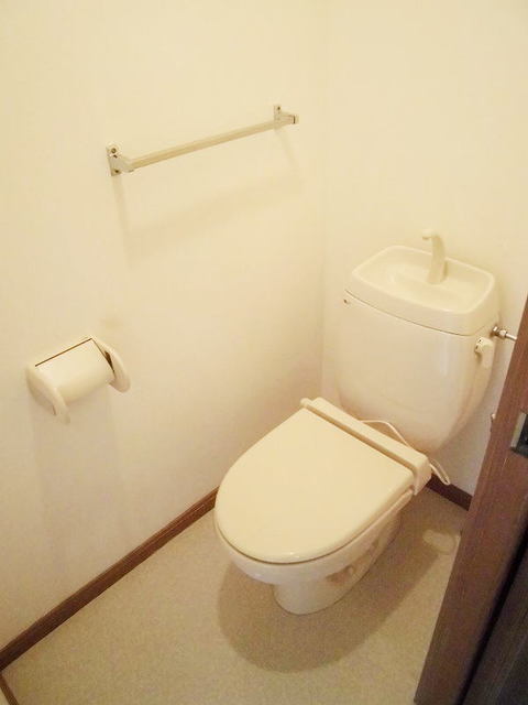 トイレ　トイレ