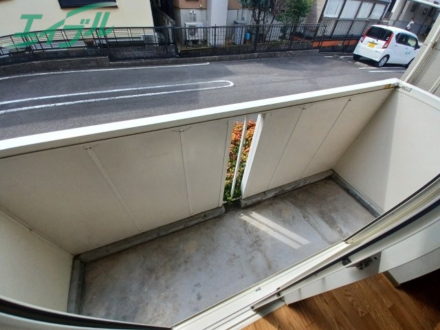 バルコニー　同型部屋写真です。