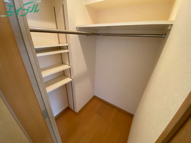 収納　同型別室のお写真です