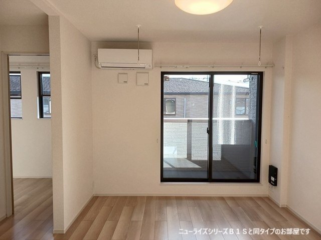 居室・リビング　同タイプのお部屋です（現況を優先します）