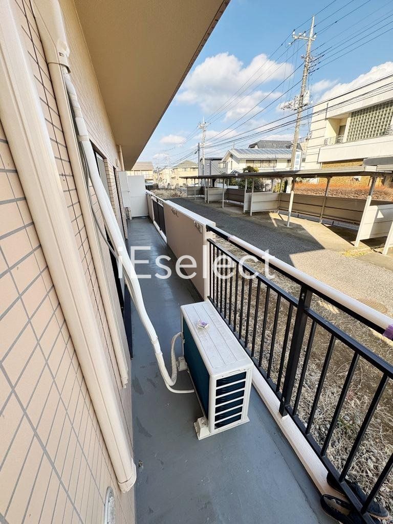 バルコニー　お洗濯物はこちらで