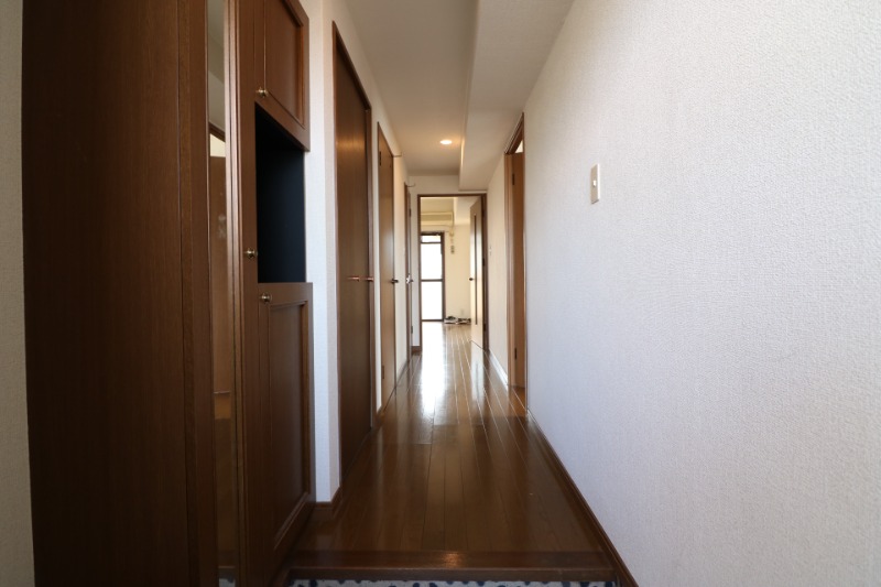 玄関　玄関はこんな感じです。