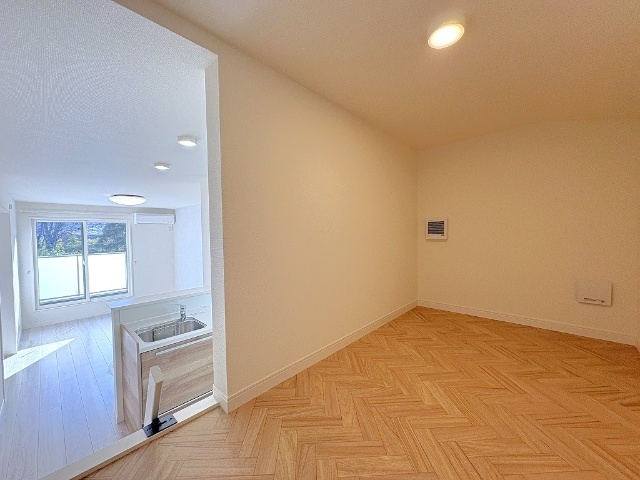 その他　ロフト付きで収納たっぷり！