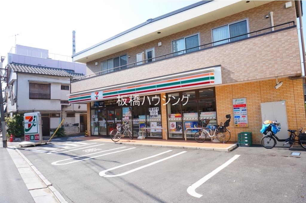 コンビニ　セブンイレブン豊島池袋本町3丁目店（コンビニ）まで336m