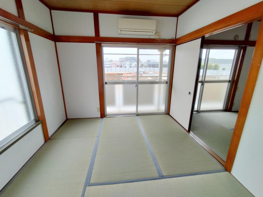 居室・リビング　南2部屋　振り分けタイプ　エアコン1基