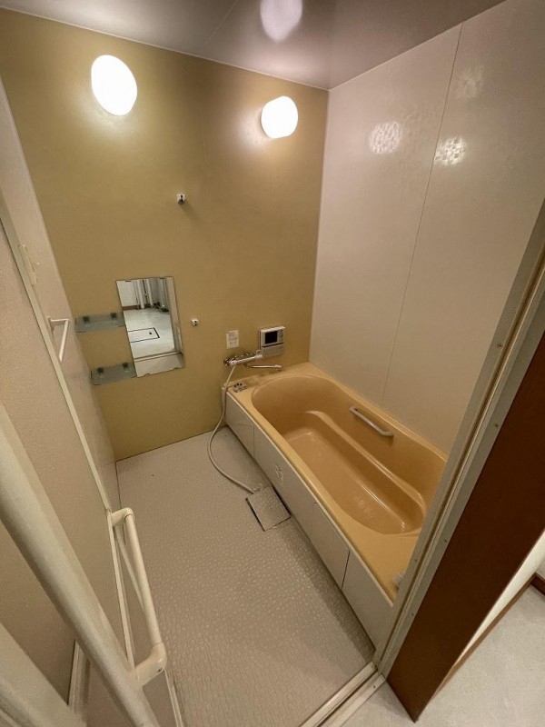 バス・シャワールーム　浴室