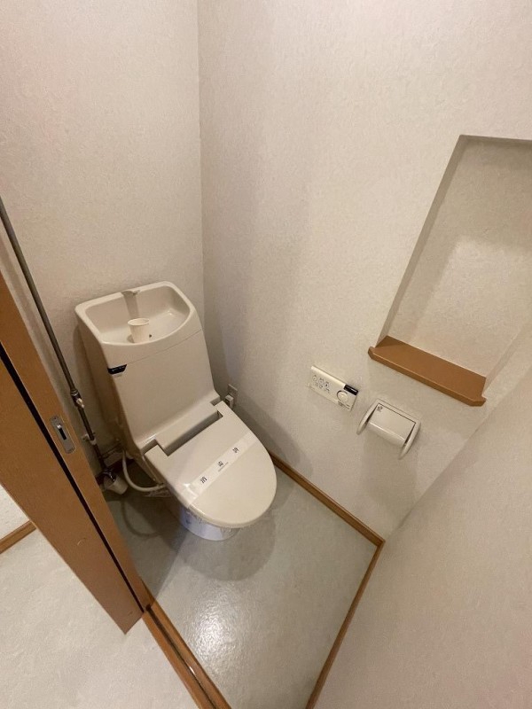 トイレ　トイレ