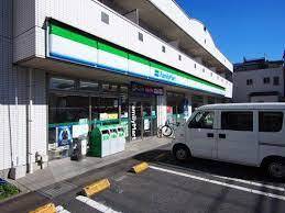 コンビニ　ファミリーマート練馬平和台二丁目店（コンビニ）まで435m