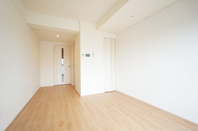 居室・リビング　当日の見学大歓迎！