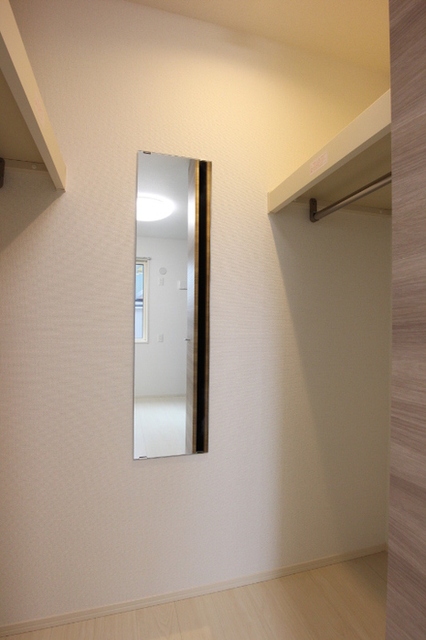 収納　１０２　ウォークインクローゼット