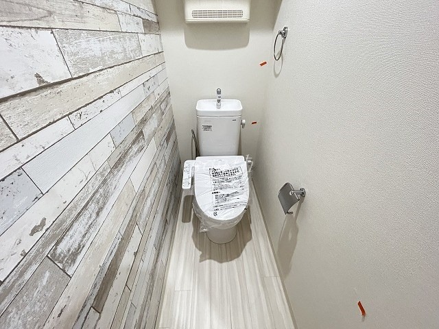 フジパレス高井田西V番館のトイレ写真