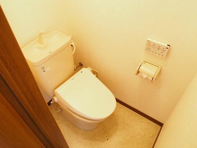 トイレ　トイレ