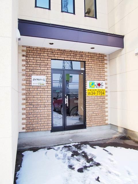 エントランス　エントランス