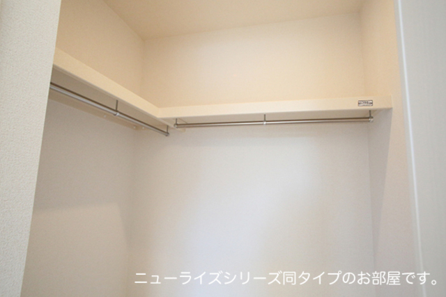 収納　同施工会社の同仕様写真です。