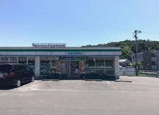 コンビニ　ファミリーマート 天白植田山店（コンビニ）まで1301m