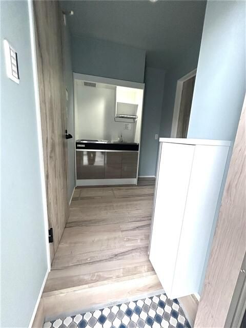 玄関　※別号室参考写真