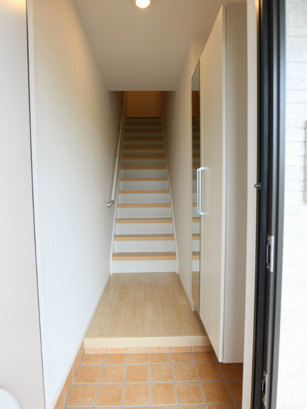 玄関　宗像市～遠賀郡のお部屋探しは、地域に詳しい当店へ。