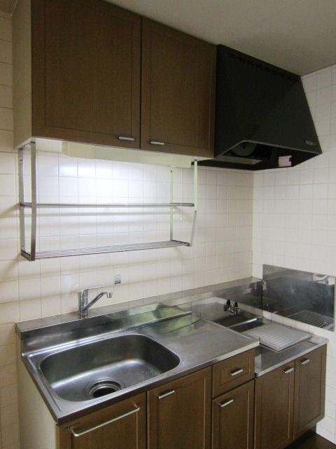 キッチン　★お料理はかどるシステムキッチン★