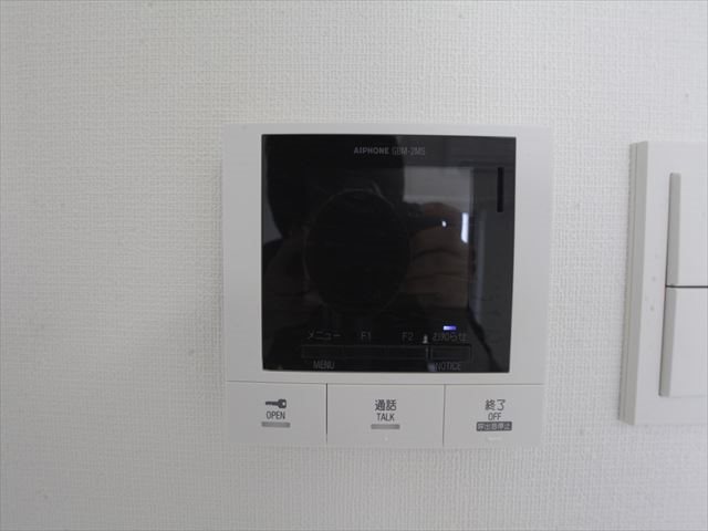 セキュリティ　TVモニター付インターホン完備