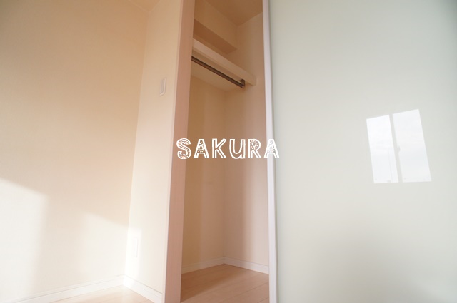 収納　お荷物の多い方でも安心のクローゼット付き♪