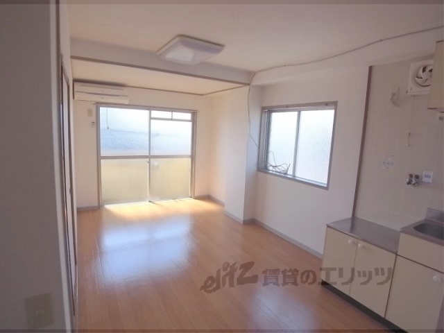 居室・リビング　洋室