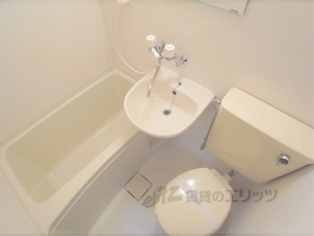 バス・シャワールーム　ユニットバス