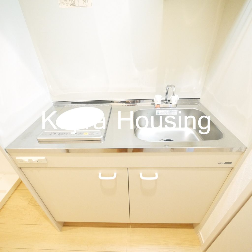 キッチン　ＩＨコンロ一口設置済みです♪