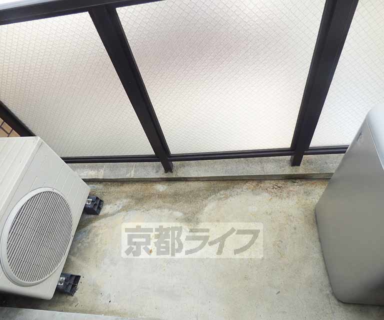 バルコニー　スペースが広いです