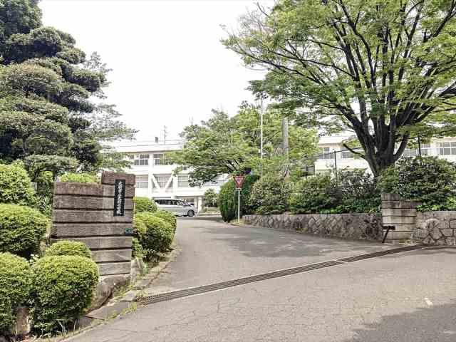 小学校　大府小学校（小学校）まで588m