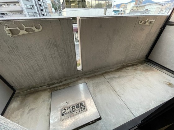 バルコニー　※別部屋の写真です