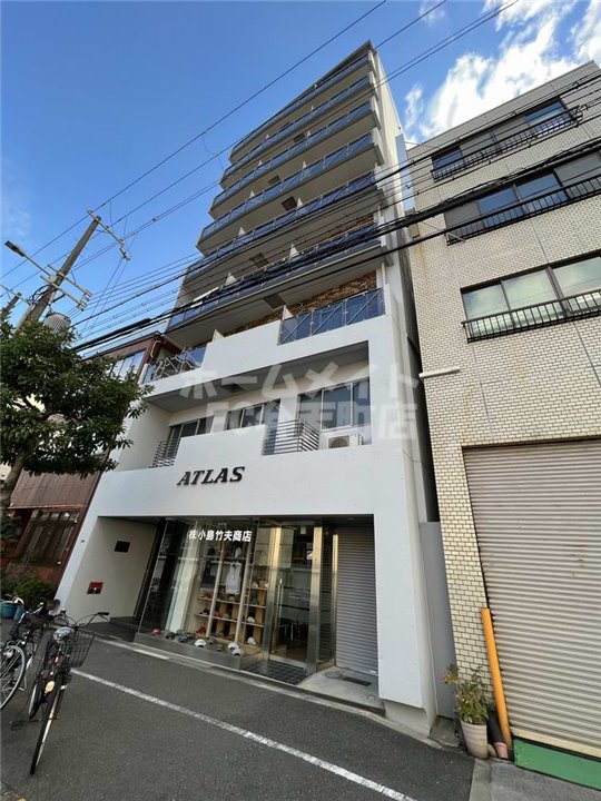 建物外観　外観は落ち着いています