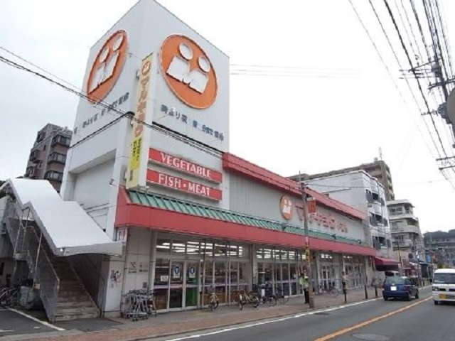 スーパー　マルキョウ 小笹店（スーパー）まで144m