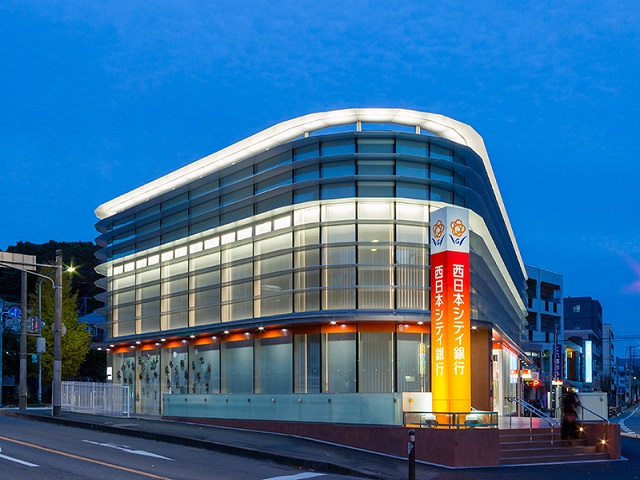 銀行　西日本シティ銀行小笹支店（銀行）まで206m