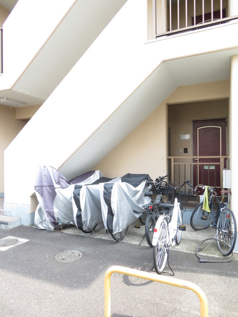 駐車場　駐輪場