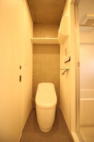 トイレ　ファーレ大塚II　豊島区南大塚1