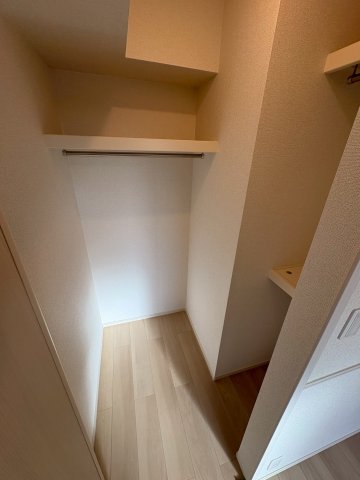 収納　※同タイプ写真になります